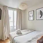 Apart Hotel Centre De Paris By Studio Prestige